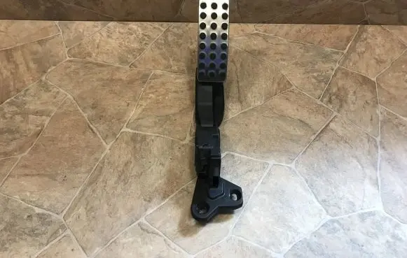 Mercedes-Benz GLE (W166 - C292) Accelerator throttle pedal A2923000100