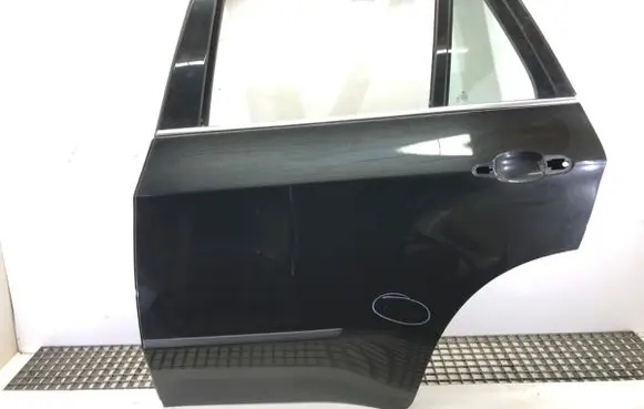BMW X5 E70 Rear door