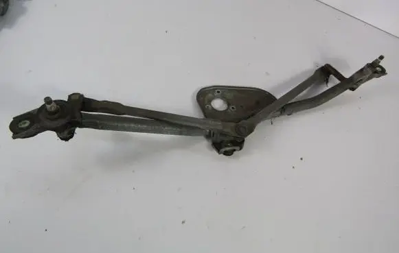 Volkswagen PASSAT B5.5 Front wiper linkage 8D1955605B