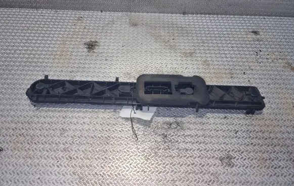 Volkswagen Crafter Tail light bulb cover holder 3915389999