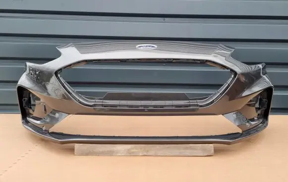 Ford Focus Front bumper
