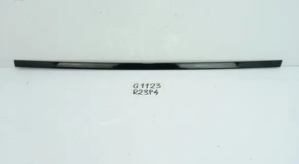 BMW 3 G20 G21 Rear door window/glass frame 7465176