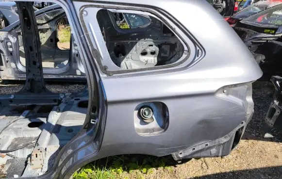 Mitsubishi Outlander Rear quarter panel 