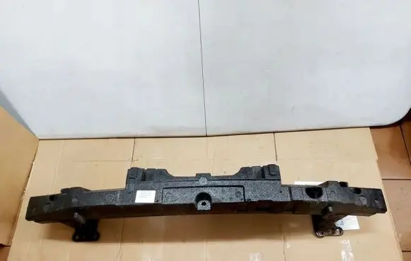 Nissan Qashqai Front bumper support beam
