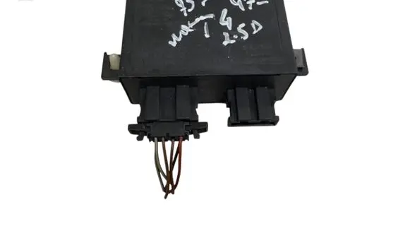Volkswagen Transporter - Caravelle T4 Immobilizer control unit/module 6H0953257