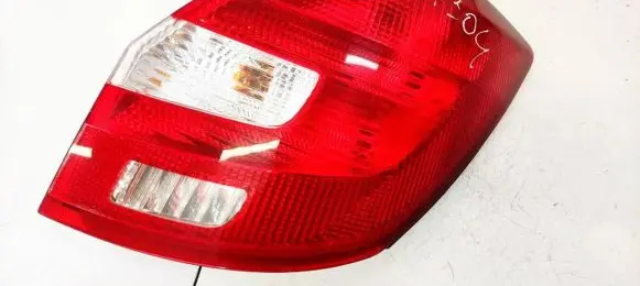 Skoda Fabia Mk2 (5J) Rear/tail lights 5J6945096 5J6945112
