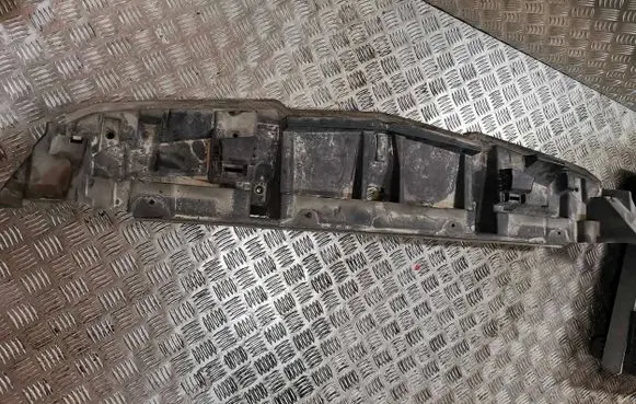 Top upper radiator support slam panel