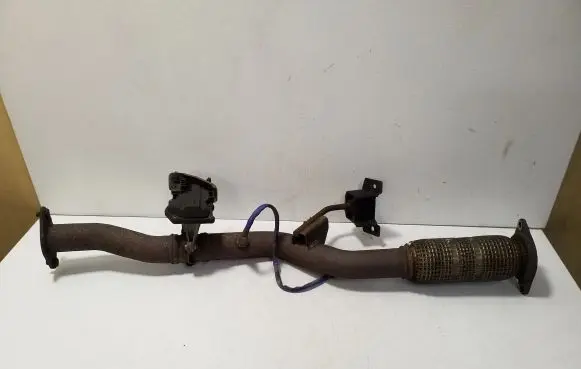 Nissan X-Trail T32 Muffler pipe connector clamp 