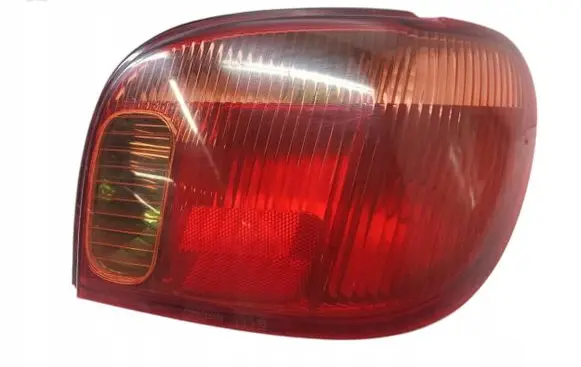 Toyota Yaris Rear/tail lights