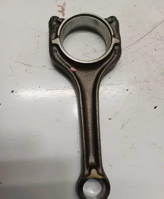 Volkswagen PASSAT B8 Connecting rod/conrod 04ER