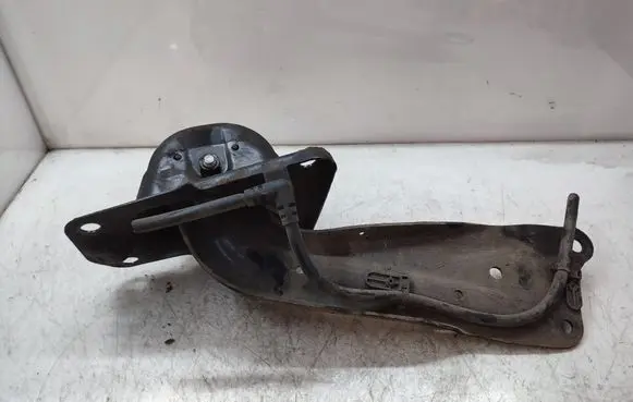 Volkswagen Golf VII Rear control arm
