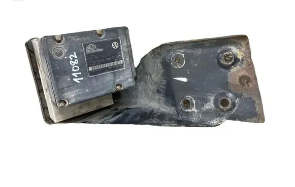 Audi A3 S3 8L ABS Pump 1J0907379H