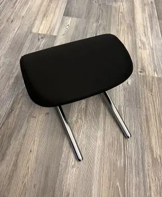 Hyundai Ioniq 5 Rear seat headrest 