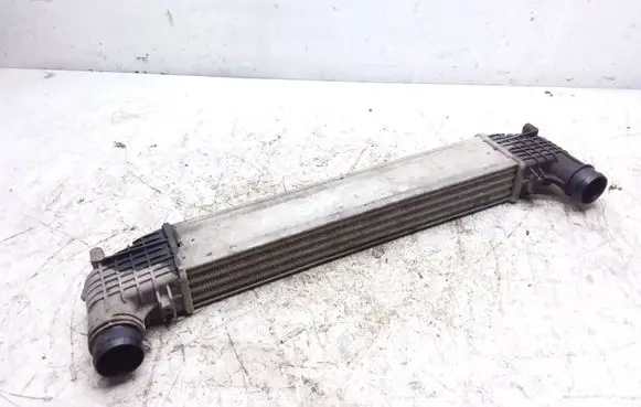 Ford Galaxy Intercooler radiator 0823856 13200248A