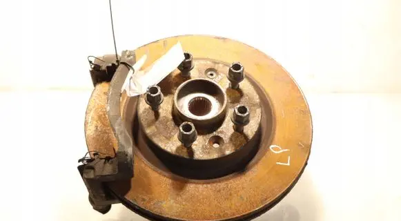 Nissan Qashqai Front wheel hub spindle knuckle