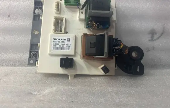 Volvo V60 Other control units/modules 32233459AB 19W444 53053002