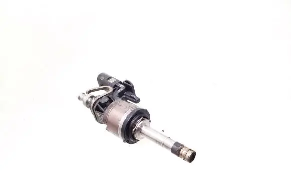 Audi Q2 - Fuel injector 026150006Z 05E036L