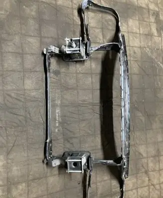 Mercedes-Benz R W251 Radiator support slam panel A0005840426 0052345