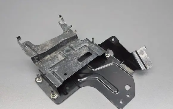 Mazda 3 III Engine control unit holder 