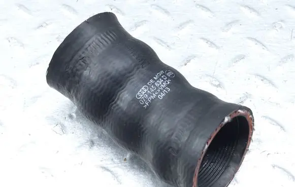 Audi A8 S8 D4 4H Air intake hose/pipe 079145834D