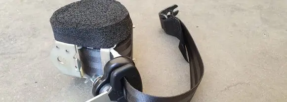 Ford Fiesta Third row seat belt 