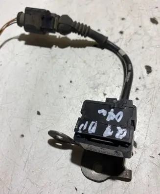 Headlight/headlamp level sensor
