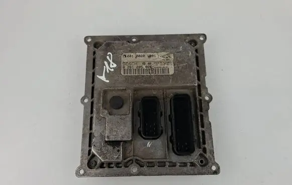 Smart ForTwo II Engine control unit/module 0010020V001 0261205006