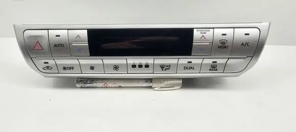 Toyota Land Cruiser (J150) Climate control unit 8401060G50 2370502054