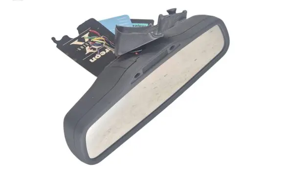 Rear view mirror (interior)