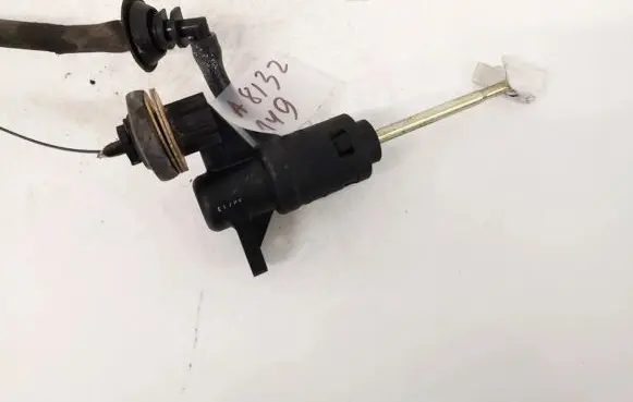 Audi A6 S6 C5 4B Clutch master cylinder 8e1721401