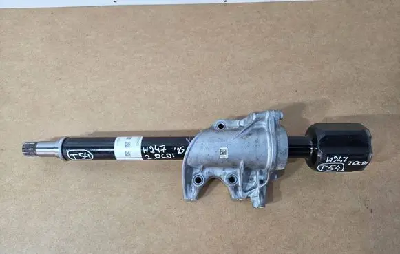Mercedes-Benz GLA H247 Front driveshaft A1773304001
