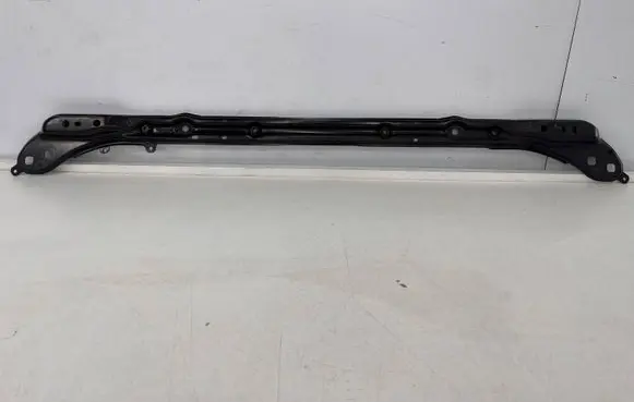 BMW 5 G30 G31 Radiator support slam panel 7499226