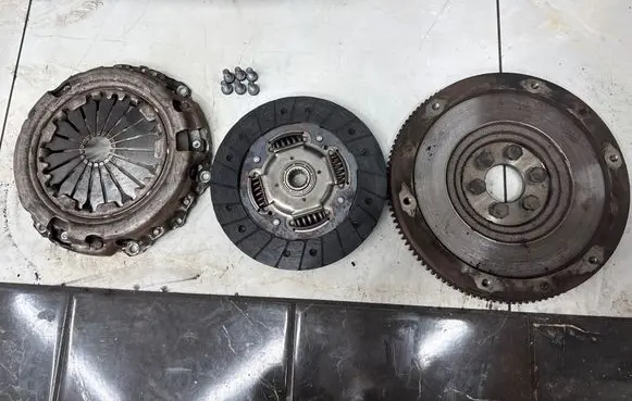 Citroen C3 Clutch set kit 195504