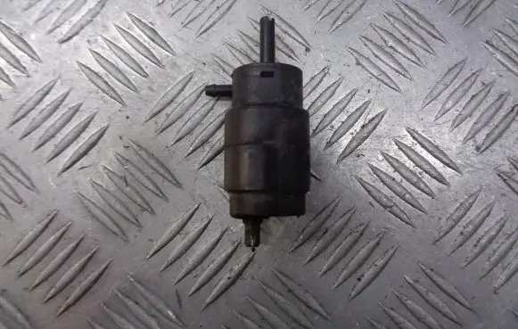 Peugeot Boxer Windscreen/windshield washer pump