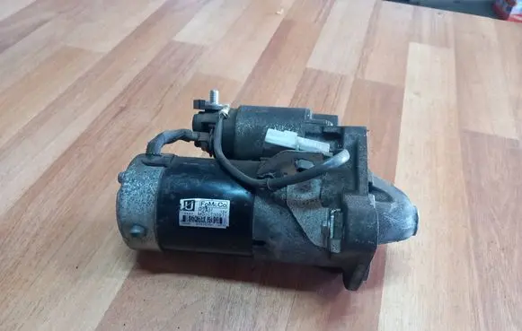 Mazda 6 Starter motor M001T30971