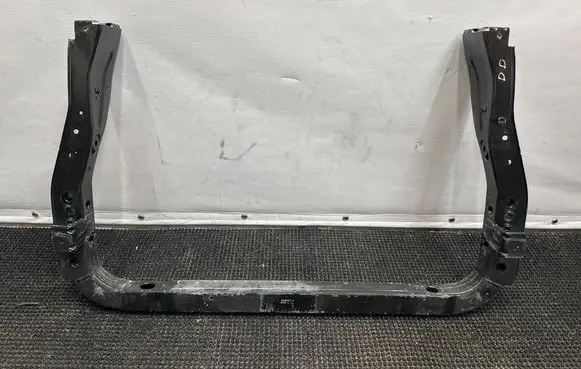 Radiator support slam panel