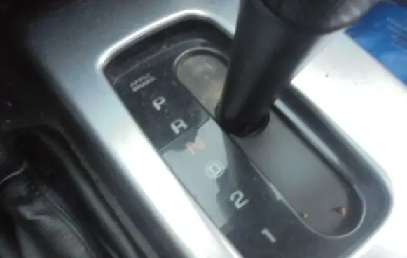 Jeep Grand Cherokee (WJ) Gear shifter/selector 