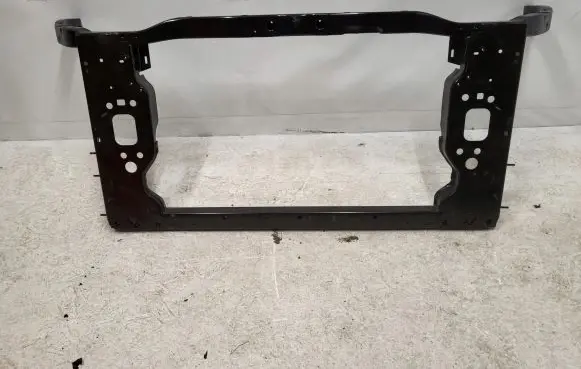 Jeep Cherokee Radiator support slam panel