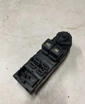 Peugeot 406 Electric window control switch 2596604