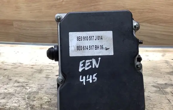 Audi A4 S4 B7 8E 8H ABS Pump 8E0910517J 8E0614517BH