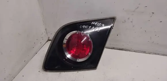 Mazda 3 I Tailgate rear/tail lights
