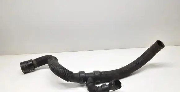 Volvo V60 Engine coolant pipe/hose S4000230