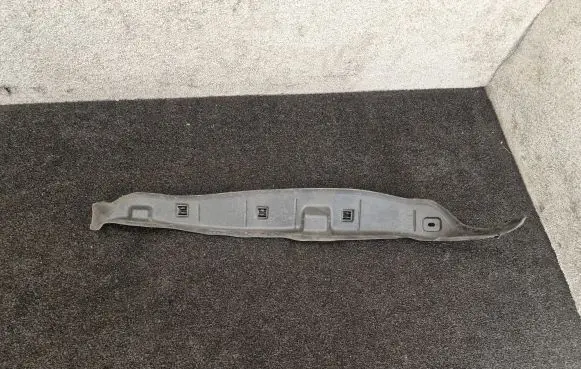 BMW 7 G11 G12 Fender end trim 7330655