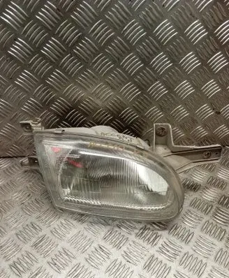 Hyundai Accent Headlight/headlamp