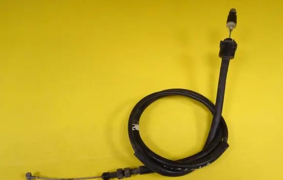 Toyota Yaris Throttle cable 