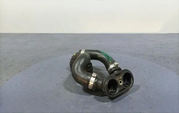BMW X5 E53 Engine coolant pipe/hose 8780517