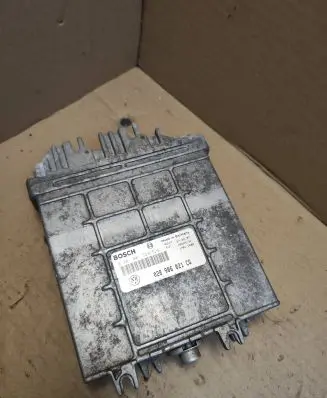 Volkswagen Sharan Engine control unit/module 028906021CG 28SA3132 0281001528
