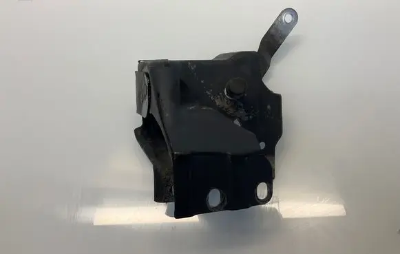 Mercedes-Benz E W211 Headlight/headlamp mounting bracket