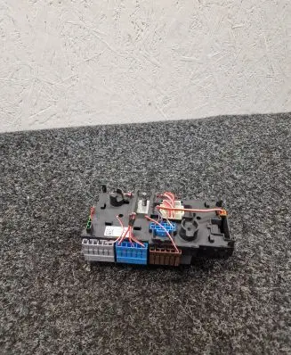 Mercedes-Benz E W213 Fuse module A2139068801