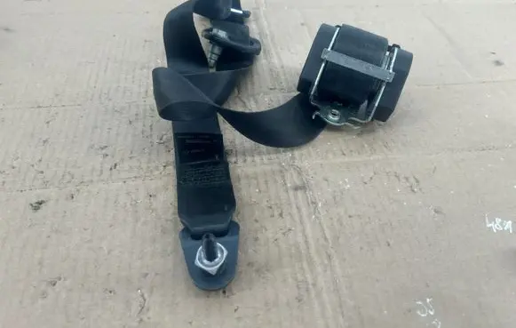 Dacia Duster Front seatbelt 934801